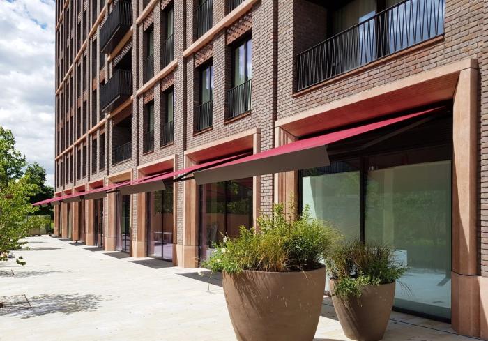 SQ2 Folding-Arm awnings at Fenman House, King's Cross